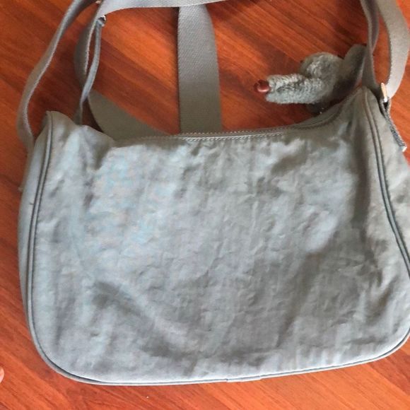 Kipling Fern green "Declan" Cross body bag medium size - Picture 3 of 8